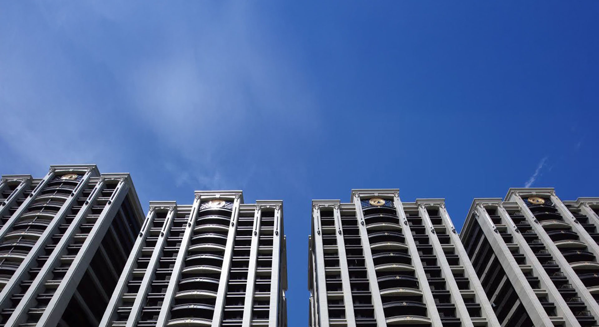 百峰與您同行的建築夥伴